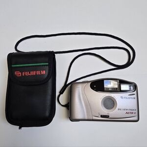 Vintage Fujifilm Big View-Finder Auto 10 29mm Camera With Case